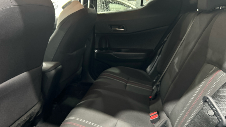 Toyota C-HR 1.8 Hybrid GR Sport 5dr CVT Hybrid Hatchback